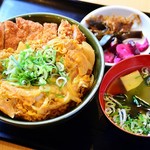 かつ丼（吸物付）