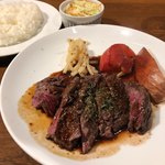 Carne Bar Katete - 牛ハラミのステーキ 980円