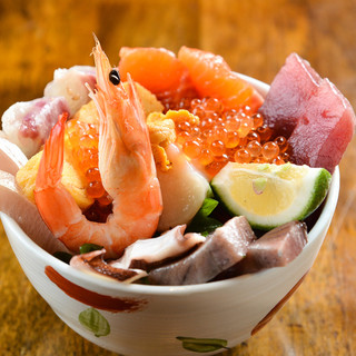 Enjoy freshly caught Ise lobster dishes from Miyazaki Prefecture, the land of Ise lobsters.