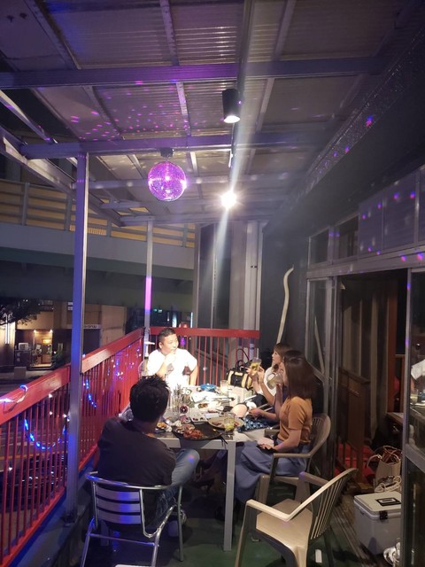 大衆焼肉ホルモンと産直の魚と野菜 炉端のちんちこちん 国際センター 焼肉 食べログ