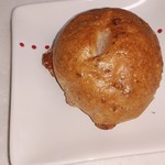石窯パン工房 フレッシュベイク - くるみパン