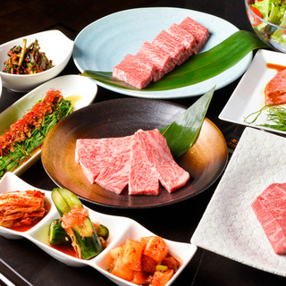 All 15-course courses starting from 5,000 yen! Semi-private room ◎ Great for various banquets