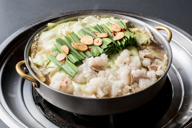 写真 牛もつどて鍋 まつい亭 京橋 もつ鍋 食べログ