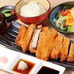 湧禅 - とんかつ定食