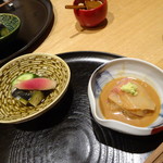 銀座くどう - 香の物と鯛