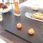 カセント - タパス　　１セット