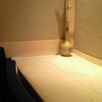 くろぎ - 店内のカウンター席の風景です