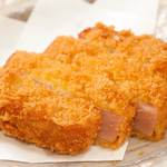 Thick-sliced ham cutlet