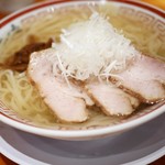 田中そば店 - 冷えても美味しいチャーシュー