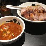 麺屋武蔵 武骨相傳 - ローストポークつけ麺赤、大
