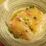 天ぷら やす田 - 出汁をかけます