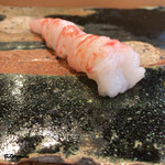 小判寿司 - 超特大サイズのボタン海老