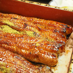 千葉家 - 鰻重（梅）