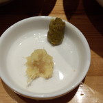 中華そば 満鶏軒 - 生姜＆柚子胡椒