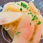 TALO'S - 桃の冷製パスタ