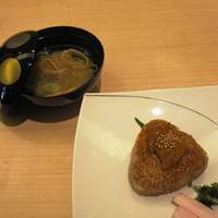 函館うに むらかみ 日本生命札幌ビル店 - うにのおにぎりセット　香の物　お味噌汁付き　\720