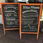 BLUEMOON - 店頭のメニュー