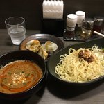 香氣 四川麺条 - 