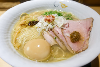 Soba Hausuko Nji Kihototogisu - 