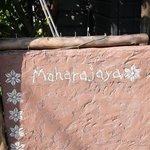 Maharajaya - お店の目印