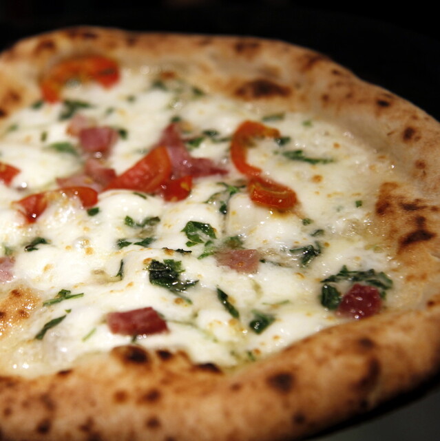 Pizzeria Da Gaetano Yakuin ten restaurant in Fukuoka, Japan