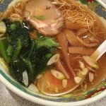 麺工房 ジロー - ラーメン(税込680円)