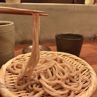 自家製粉石臼挽きうどん 青空blue 本店 - 粗挽きうどん