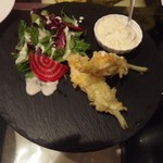 葡萄酒蔵 - 花ズッキーニのフリット、モッツァレラ入り