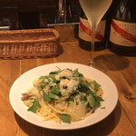 Wine厨房　tamaya - 【本日のパスタランチ】(900円税込）の鴨のクリームパスタ