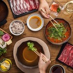 Shabu Shabu Retasu - 一人一鍋、十人十鍋。れたすのしゃぶしゃぶは、自己流に新鮮な柔らかいお肉を心ゆくまでご堪能ください♪アレンジ可能。ワンランク上のしゃぶしゃぶで会話も盛り上がること間違いなし♪