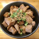 麺屋 しん蔵 - チャーシュー丼 300円