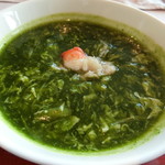 北海道産ズワイ蟹と干し貝柱入りの翡翠スープ