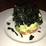 ワイン酒場。LONGING HOUSE 軽井沢 - アボカドと信州サーモンのタルタル