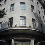 旧横浜商工奨励館にあり