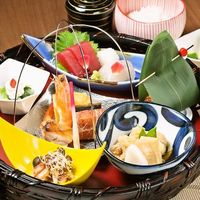 華籠膳（天麩羅付き+550円）
