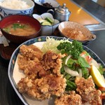 レストラン 峰 - から揚げ定食