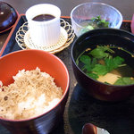 Kyou Kaiseki Minokichi - 大文字弁当（吸い物、飯、酢の物、デザート）