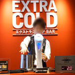 エクストラコールドBAR - ビアサーバーが凍ってる！いくつかあるのですが、だいたいマイナス1.9〜マイナス2.2度くらい。