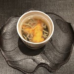 すし昇 - 青森のじゅん菜、モズクと雲丹のトマトスープ仕立て