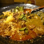 SPICY CURRY 魯珈 - プチカレーも投入！