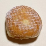 Mister Donut - エンゼルクリーム（129円）