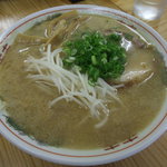 中華そば三丁目 - 中華そばです。