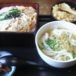 本格手打うどん 麺むすび - カツ丼とうどんの禁断のコラボ