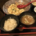 MESHIYA tamariba101 - H30.7　玄米ブレンド飯＆海老の味噌汁は1杯おかわりサービス