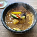 えすと - 黒豚の自家製炙りチャーシュースープカレー