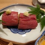 おにく 花柳 - フォアグラ味噌漬けランプ巻き