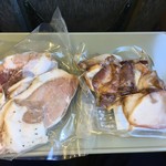 飯田商店 - 「お土産チャーシュー」500円の塩と醤油