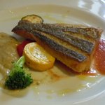 グリル マツモト - スズキのポワレ