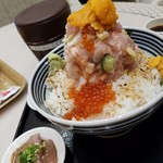 日本橋海鮮丼 つじ半 - 