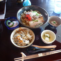 グスク - 沖縄そば定食